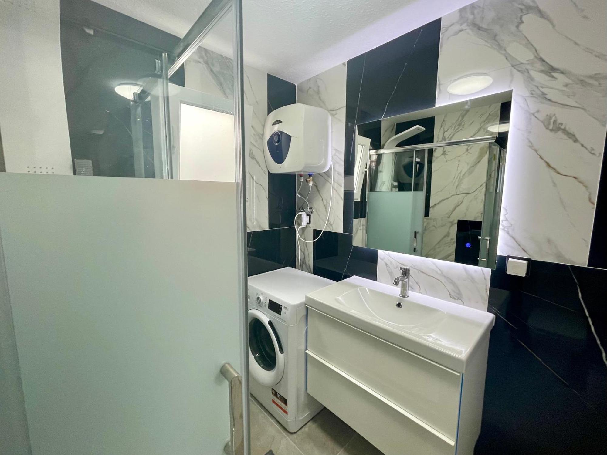 Piso Canteras/2 Bedroom+Balcony+Parking At Beach ラスパルマス・デ・グランカナリア エクステリア 写真